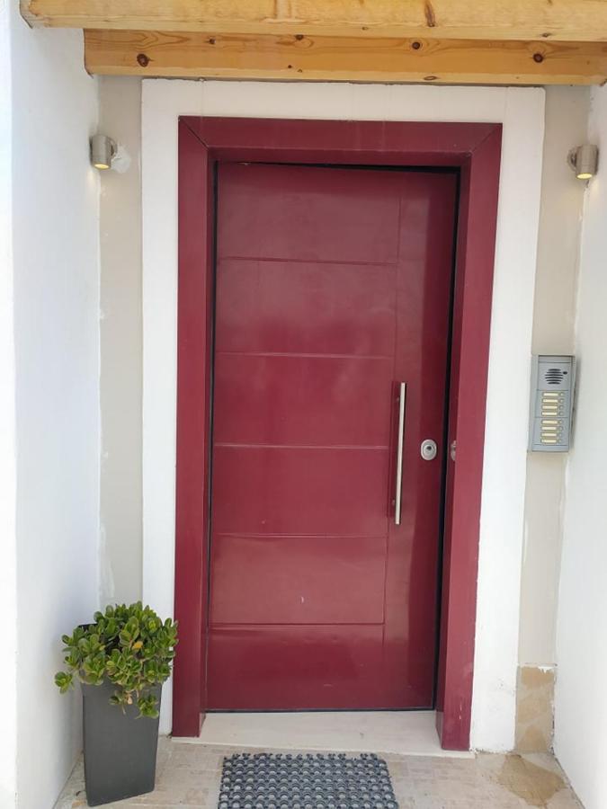 Ina'S Apartments Лефкими Екстериор снимка